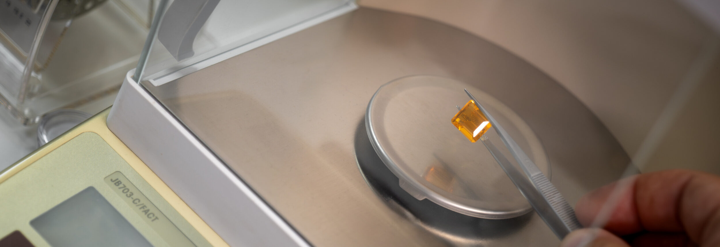 Valutazione dell'oro nel laboratorio Gallorini